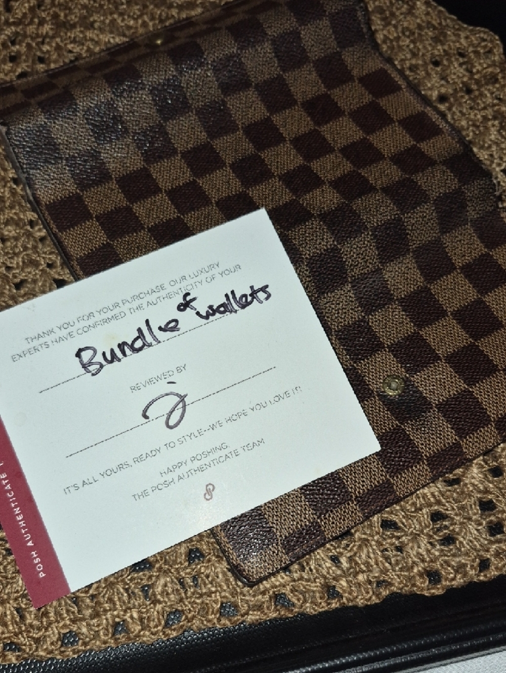 Authentic LV Damier Wallet - Picture 10 of 10